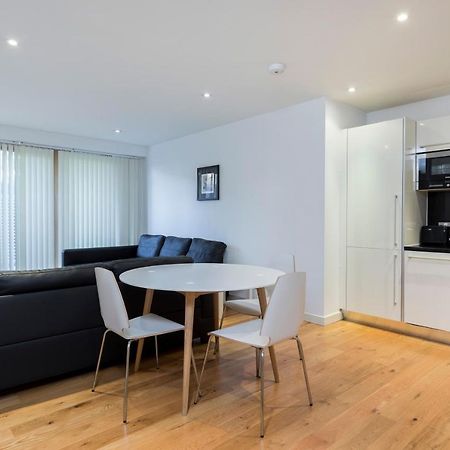 East Croydon Apartments - Just 3 Mins Walk To East Croydon Station Exterior foto